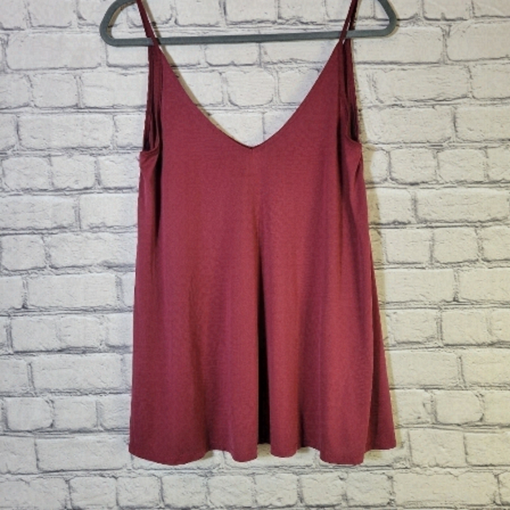 Xs tank urban outfitters